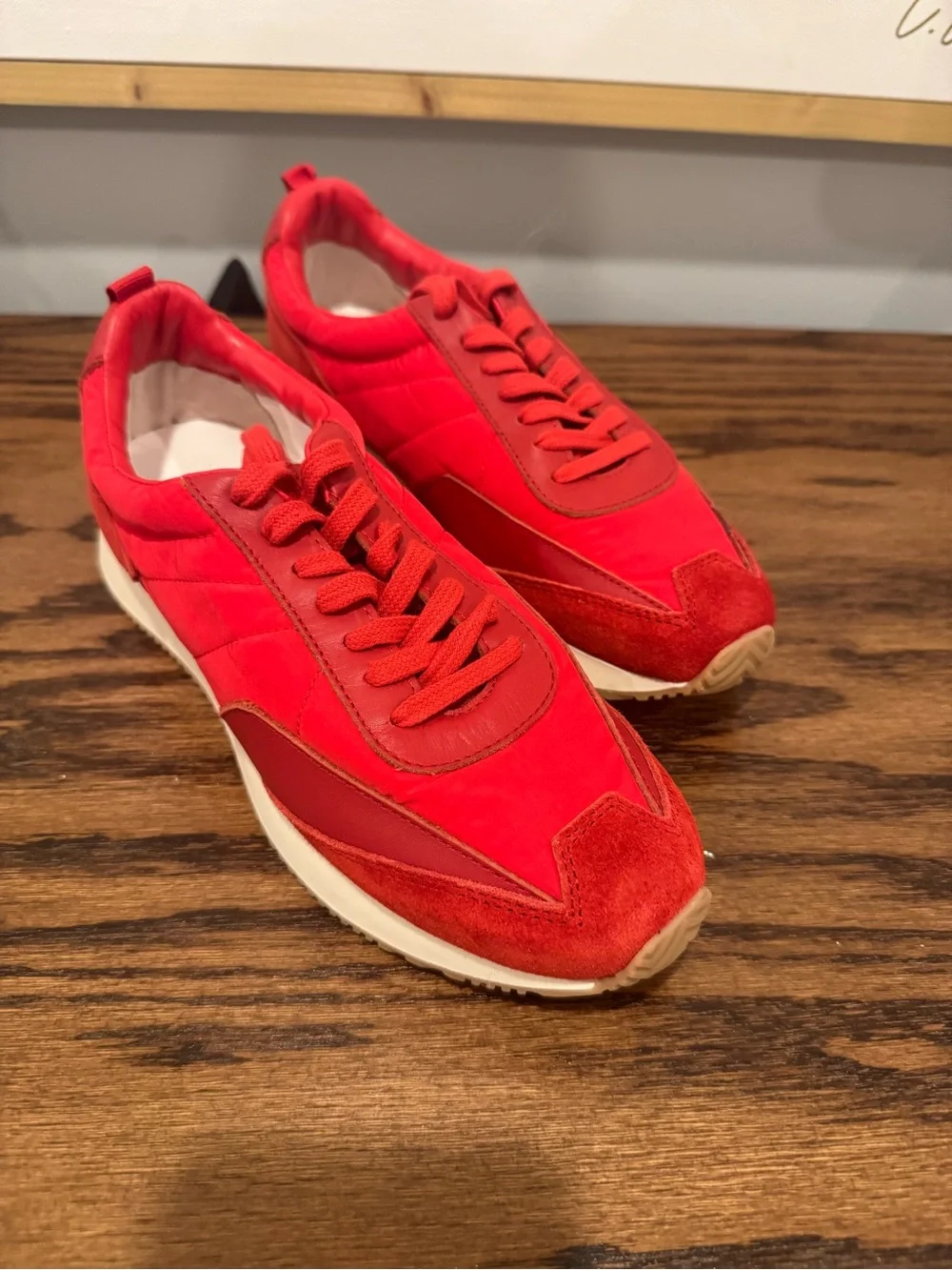 Matisse Women’s Philly Lace Up Sneakers Red